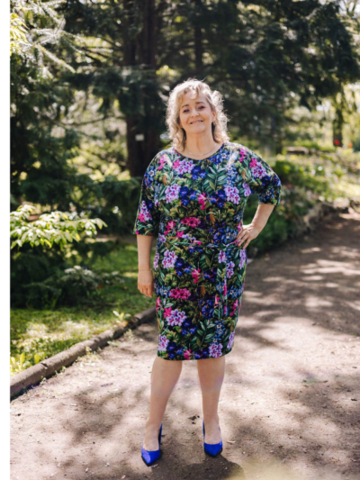 Wykrój na sukienkę damską Odeta rozmiar 3XL-9XL