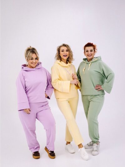 Wykrój na set damski City: bluzę i spodnie rozmiar 3XL-9XL