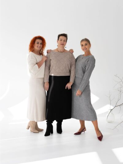 Wykrój na set damski Sing: bluzę i spódnicę rozmiar 2XS-3XL