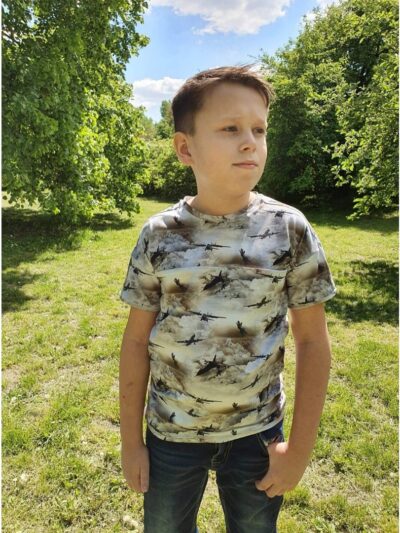 Wykrój na t-shirt dziecięcy Adam rozmiar 98-122